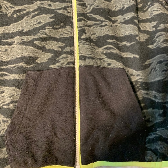 Reversible North Face - Picture 9 of 14